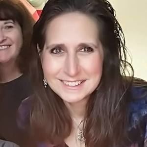 Meet your Posher, Juli